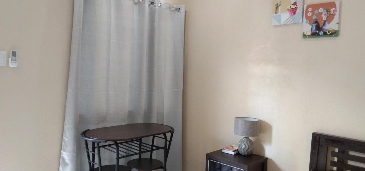 Claytown Pension House Dumaguete City Buitenkant foto